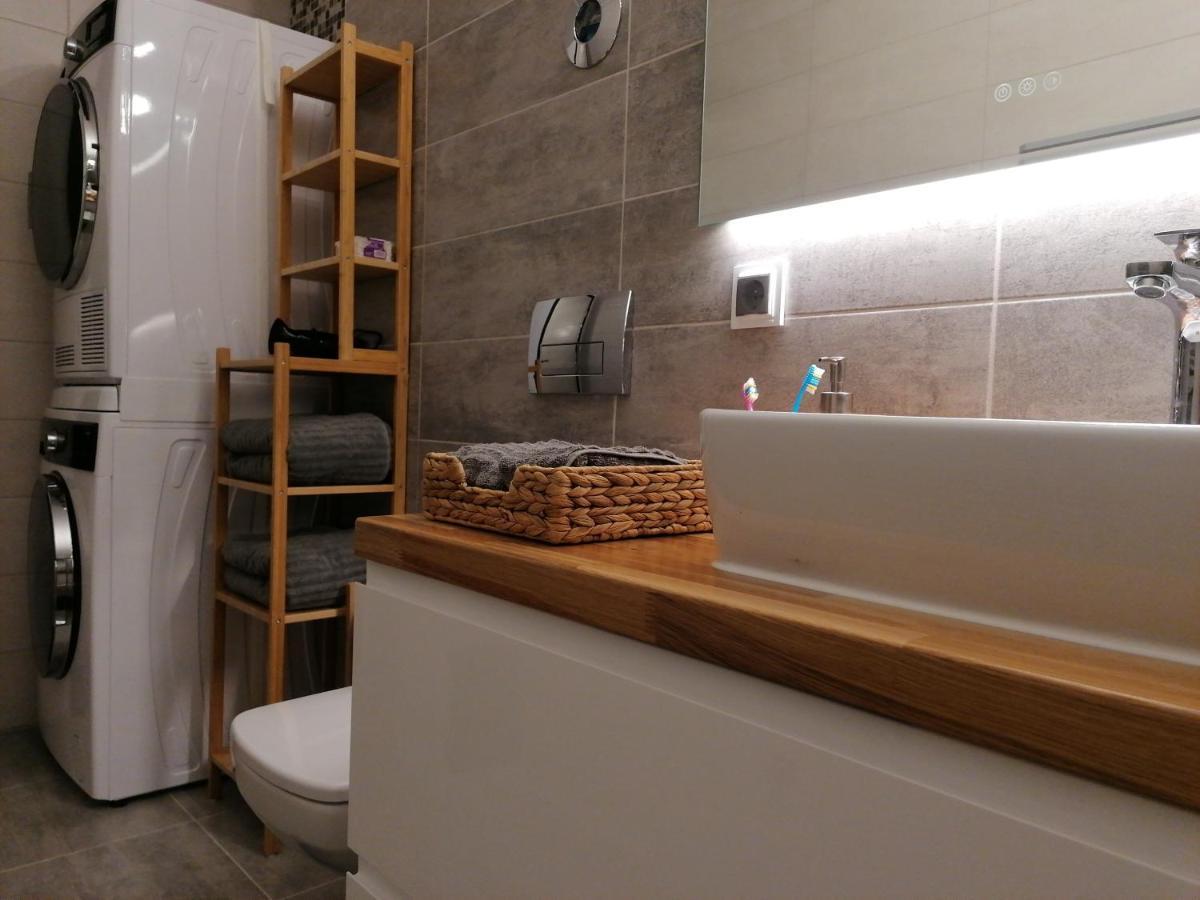 Wooden Touch Studio Brasov Bagian luar foto