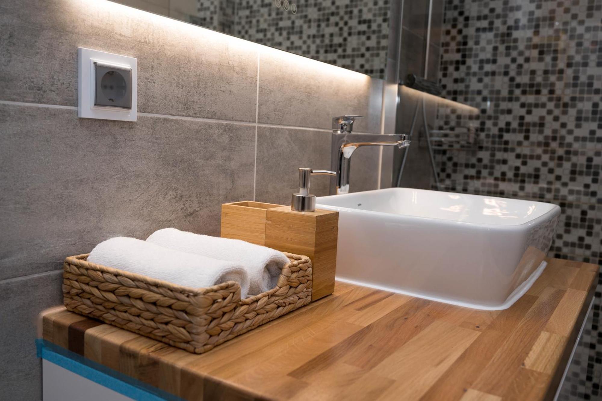 Wooden Touch Studio Brasov Bagian luar foto